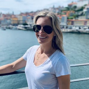 Meet your Posher, Tara